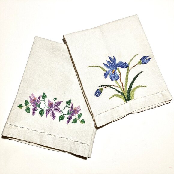 Set of 2 Matching 100% Linen Fingertip Towels, vintage - Picture 1 of 12
